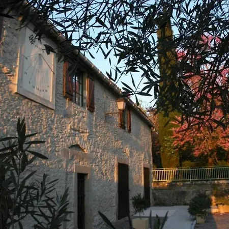 Bed and Breakfast Les Cast'elles
